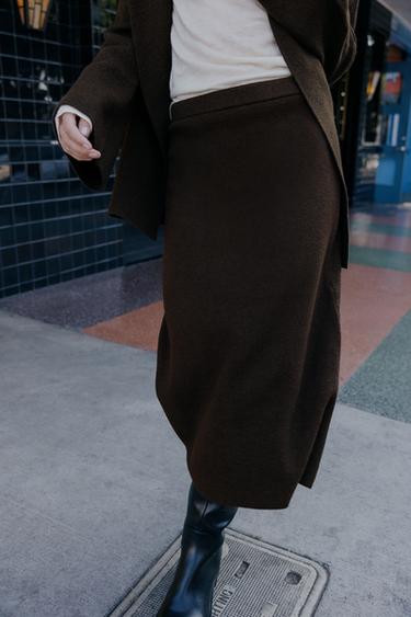 PLAIN KNIT MIDI SKIRT - Brown by Zara