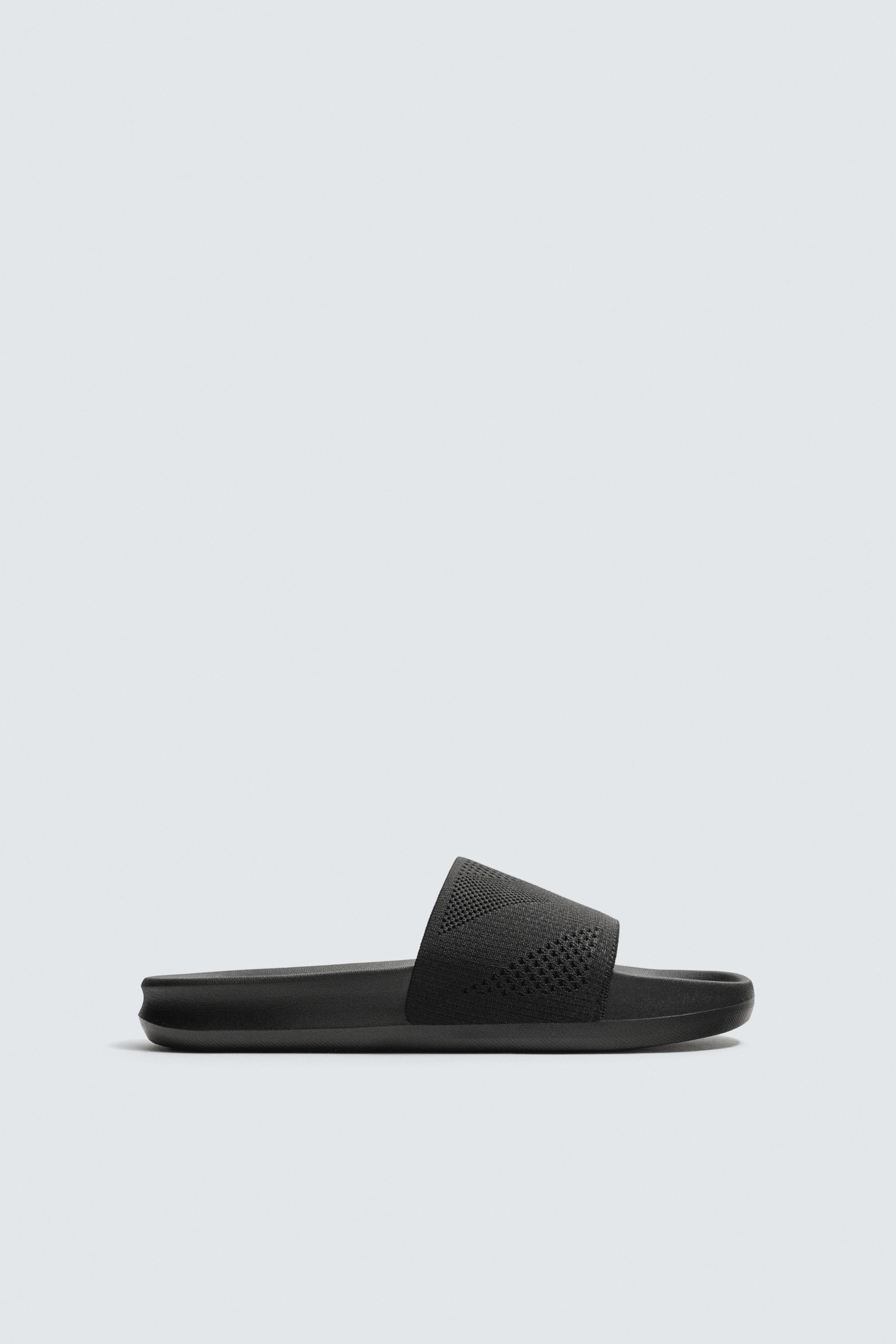 BATHROOM SANDALS