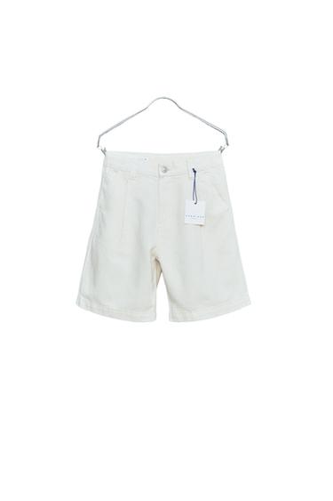 STORIESZ - KRATKE HLAČE IZ DŽINSA Z GUBAMI IZ BOMBAŽA IN LANU - Ekru barva od Zare