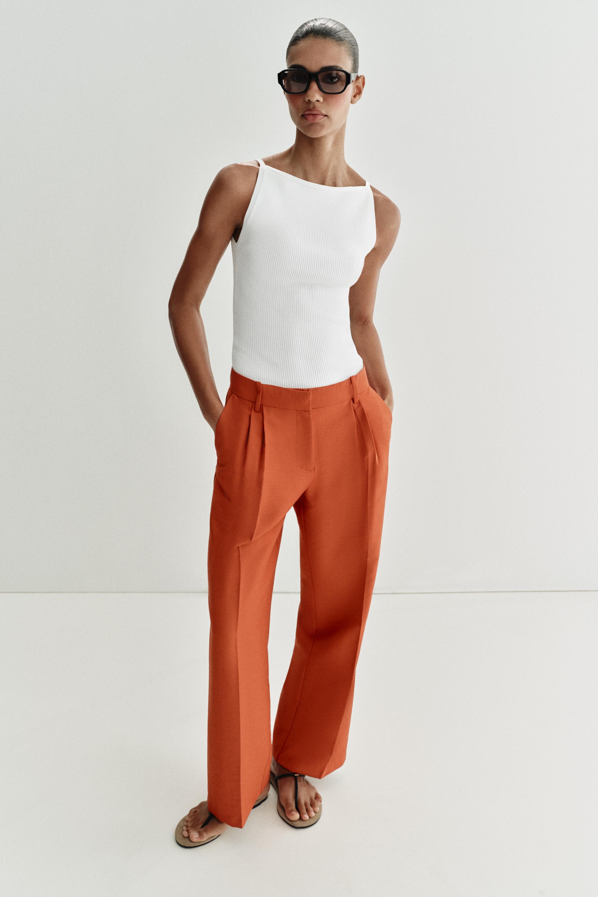 PANTALON DROIT À PINCES