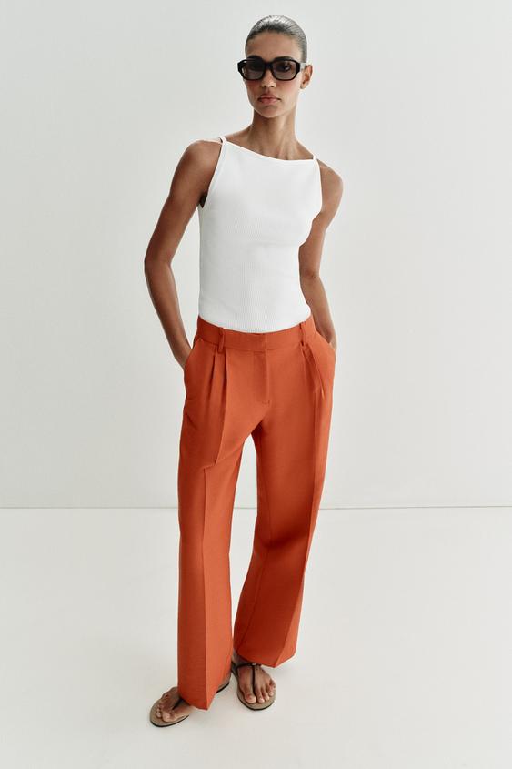 PLEATED STRAIGHT LEG PANTS