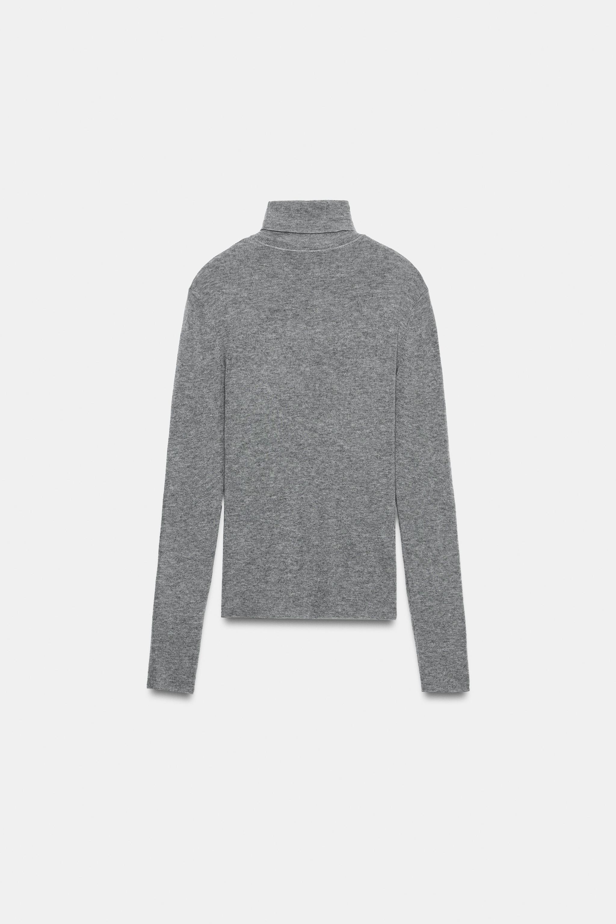 FINE KNIT HIGH NECK SWEATER