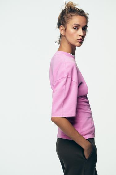T-SHIRT MOULANT DÉLAVÉ - Fuchsia de Zara - Image 2