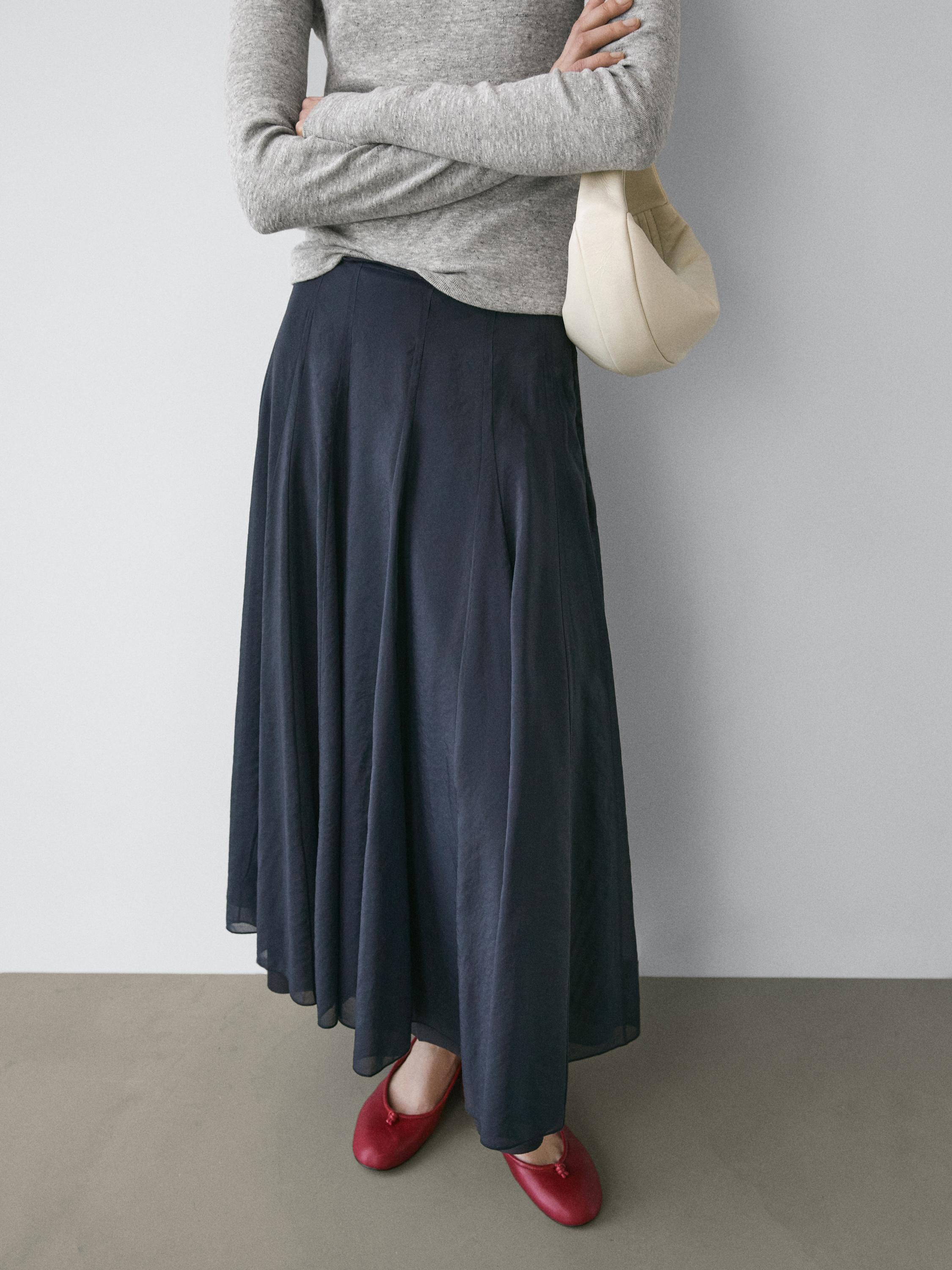 Midi skirt with pintucks