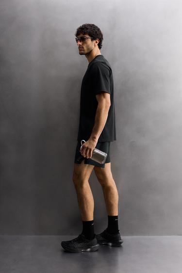 COTTON BLEND TECHNICAL T-SHIRT - Black by Zara - Image 3
