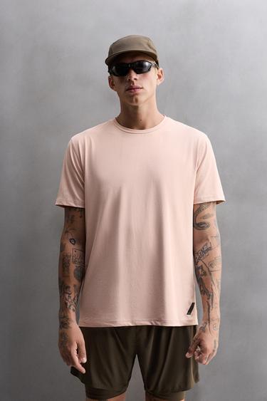 BASIC TRAINING T-SHIRT - Pale pink by Zara