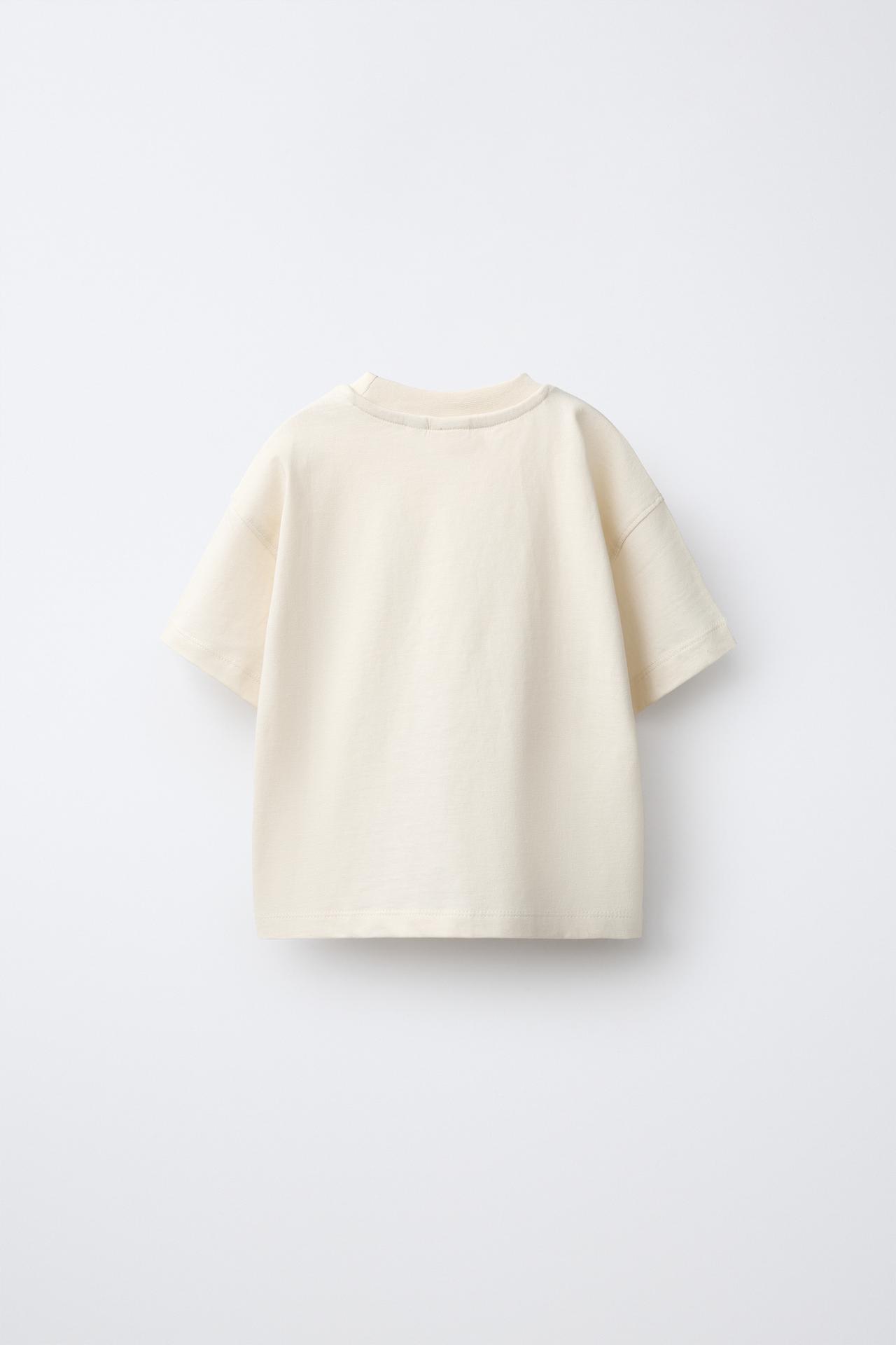 VARSITY GRAPHIC T-SHIRT — Ecru