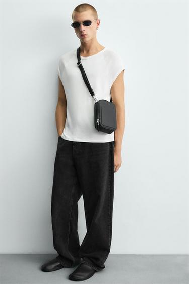 Zara TEXTURED VERTICAL CROSSBODY BAG - Black - Image 0