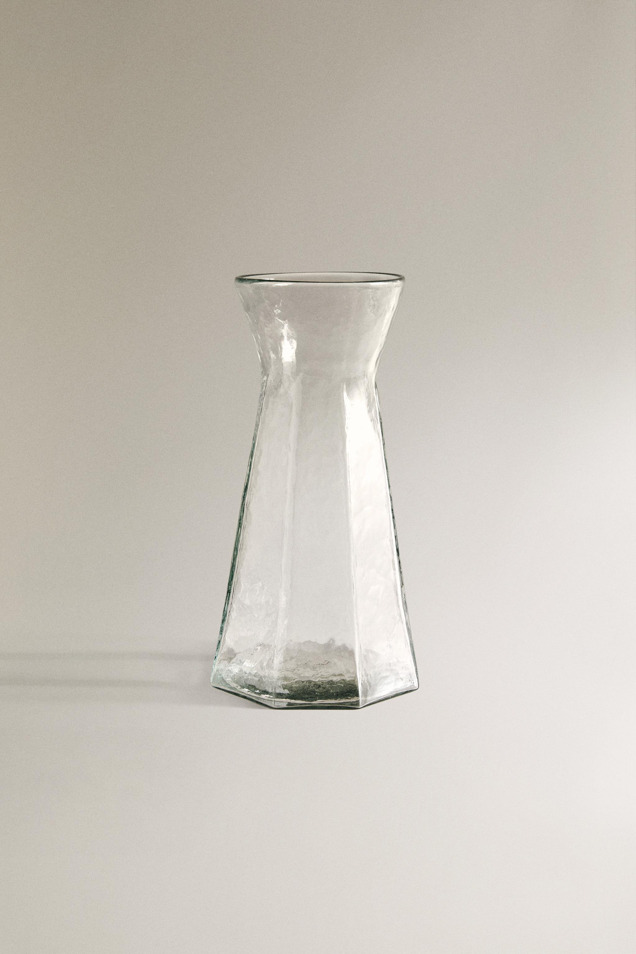 ファセット ガラス 花瓶 - グリーニッシュ | ZARA Japan / 日本