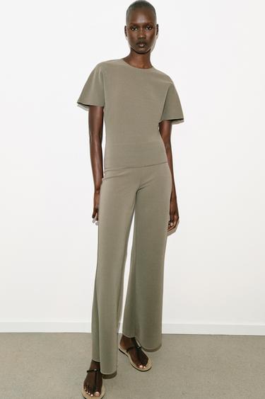 SHORT SLEEVE CUT-OUT TOP - Khaki by Zara