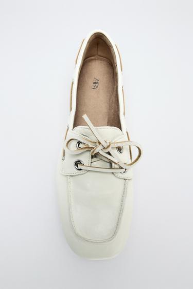 Zara LEATHER LOAFERS WITH EYELETS - Off White