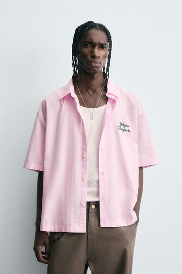 CAMISA RISCAS TEXTO - Rosa da Zara