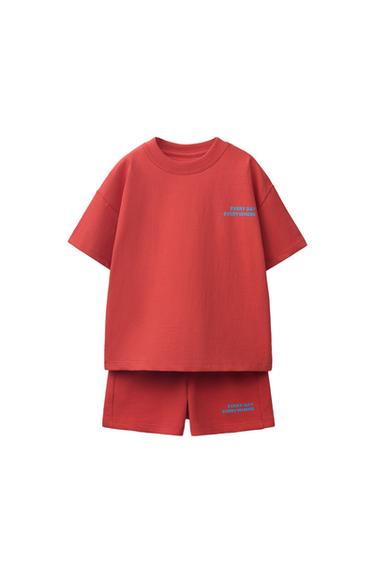 CONJUNTO JOGGING T-SHIRT E BERMUDA C/ MENSAGEM - Vermelho da Zara