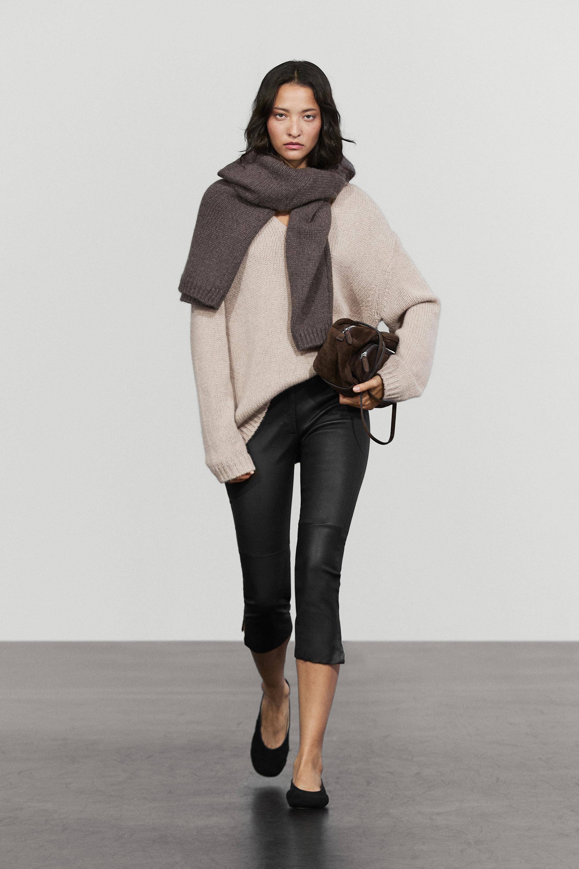 Pantalon capri en cuir