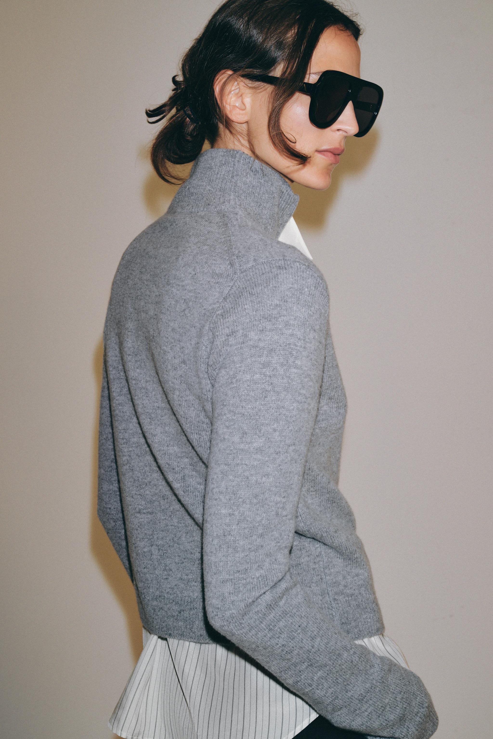 100% WOOL ZIP-UP JACKET
