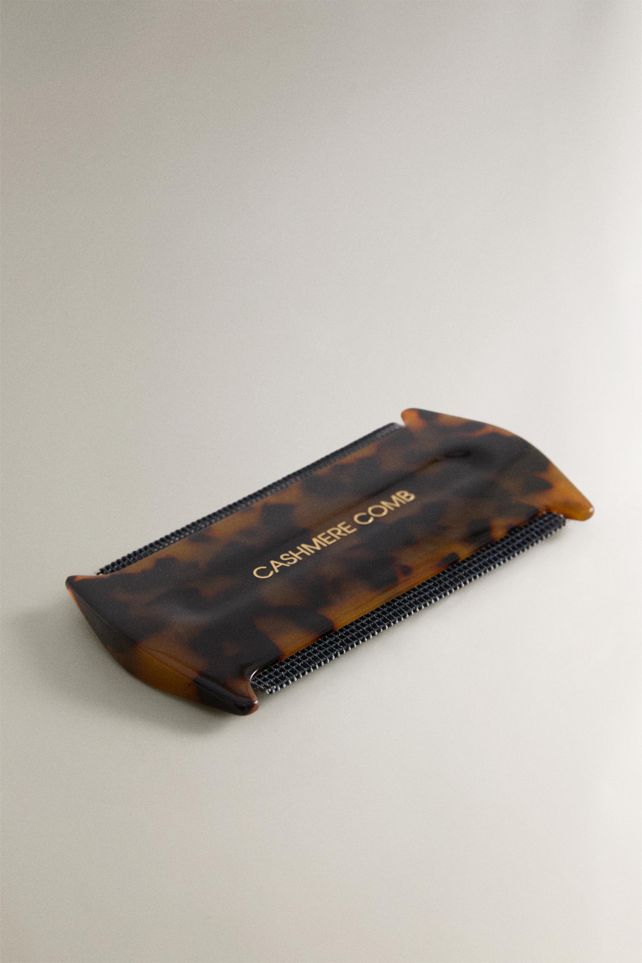 ACETATE CASHMERE BRUSH — Tortoise shell