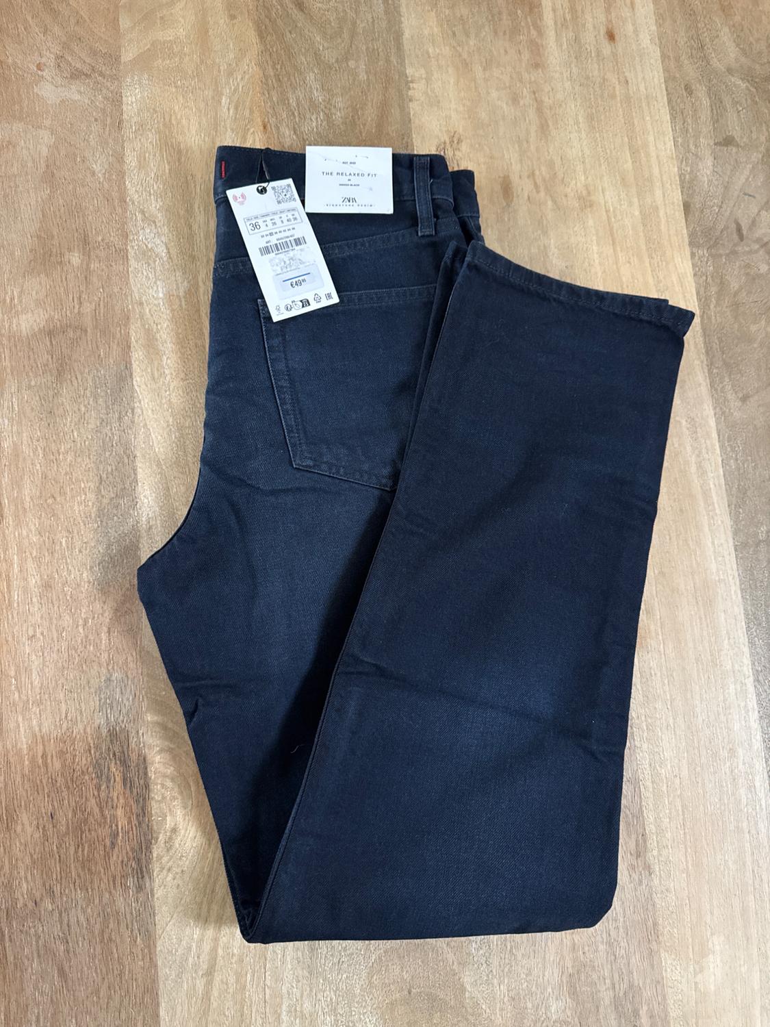 ZW RELAXED FIT MID-RISE JEANS - Image 3