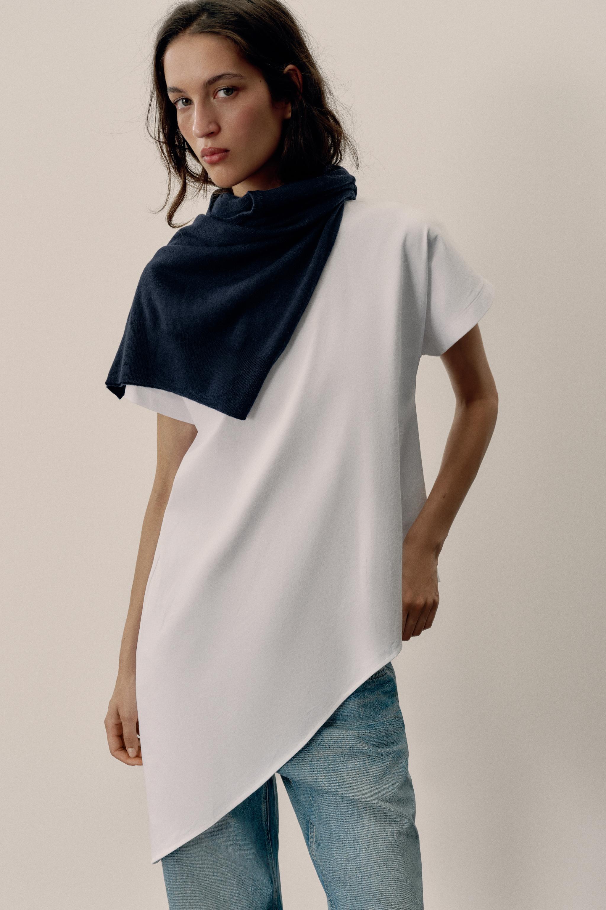 ASYMMETRIC SHORT SLEEVE T-SHIRT — White