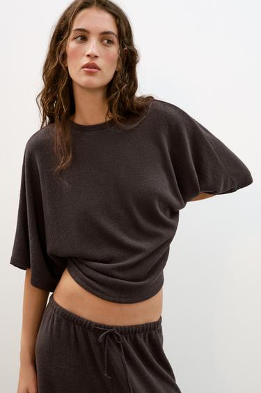 RUSTIC SHORT SLEEVE TOP - Dark brown by Zara