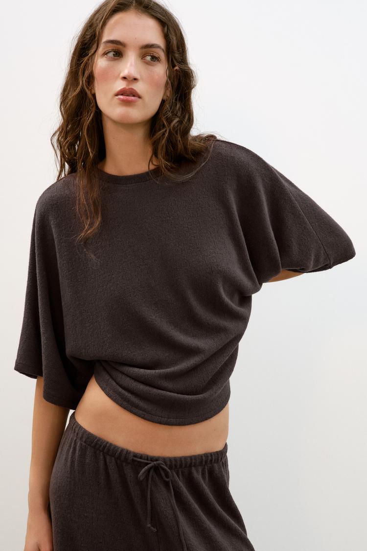 RUSTIC SHORT SLEEVE TOP