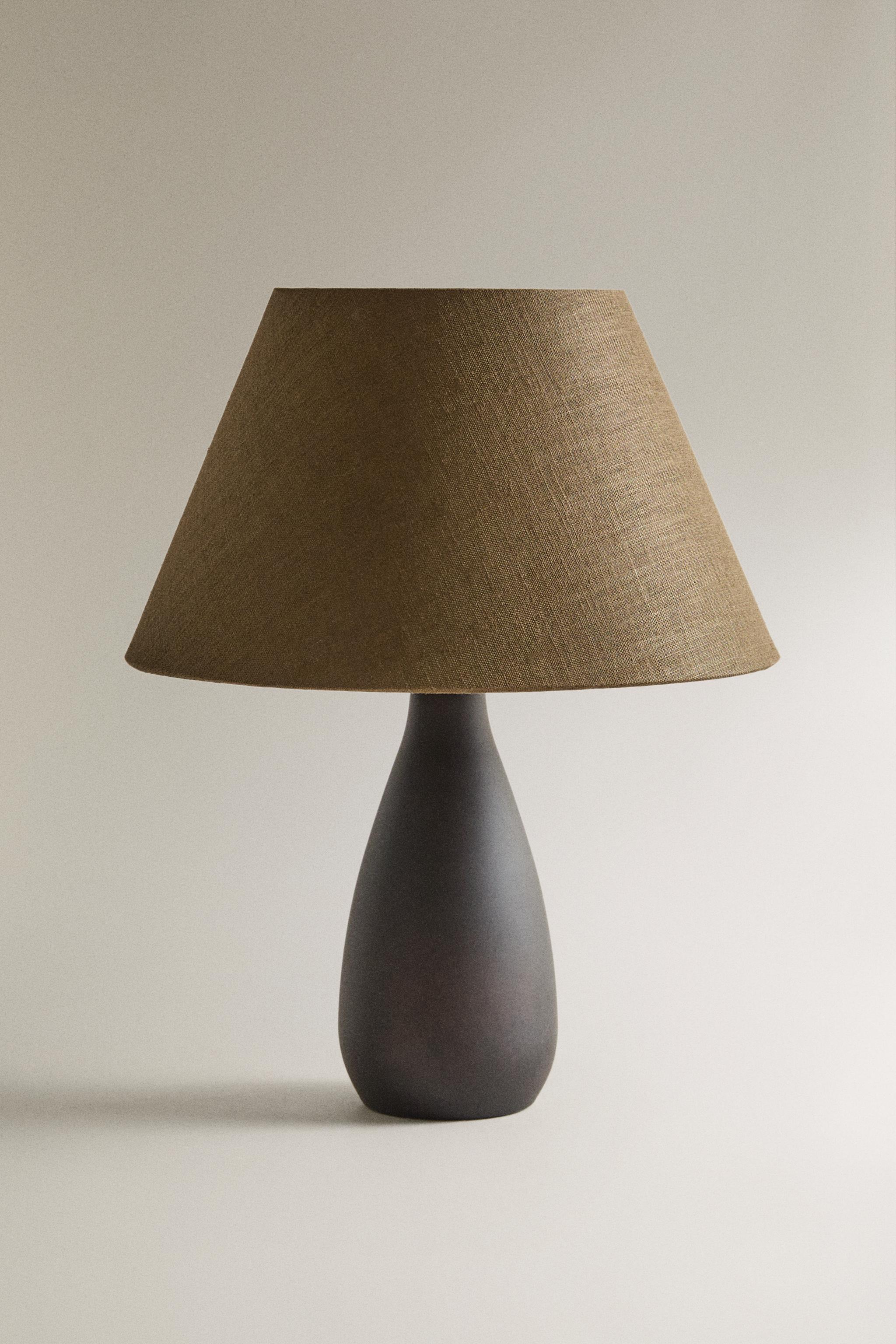 LAMPE DE TABLE PIED EN FER