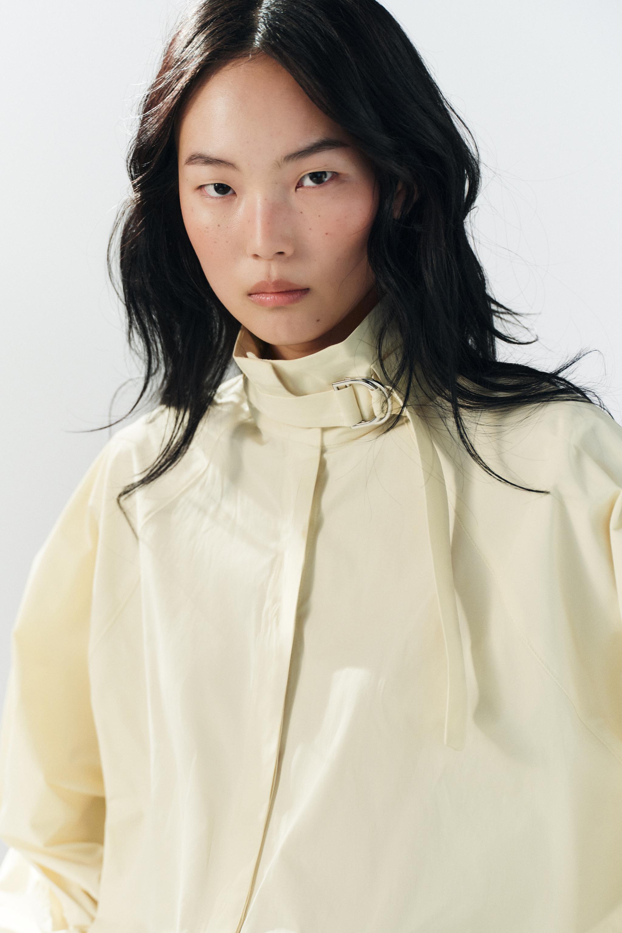 BUCKLED POPLIN SHIRT