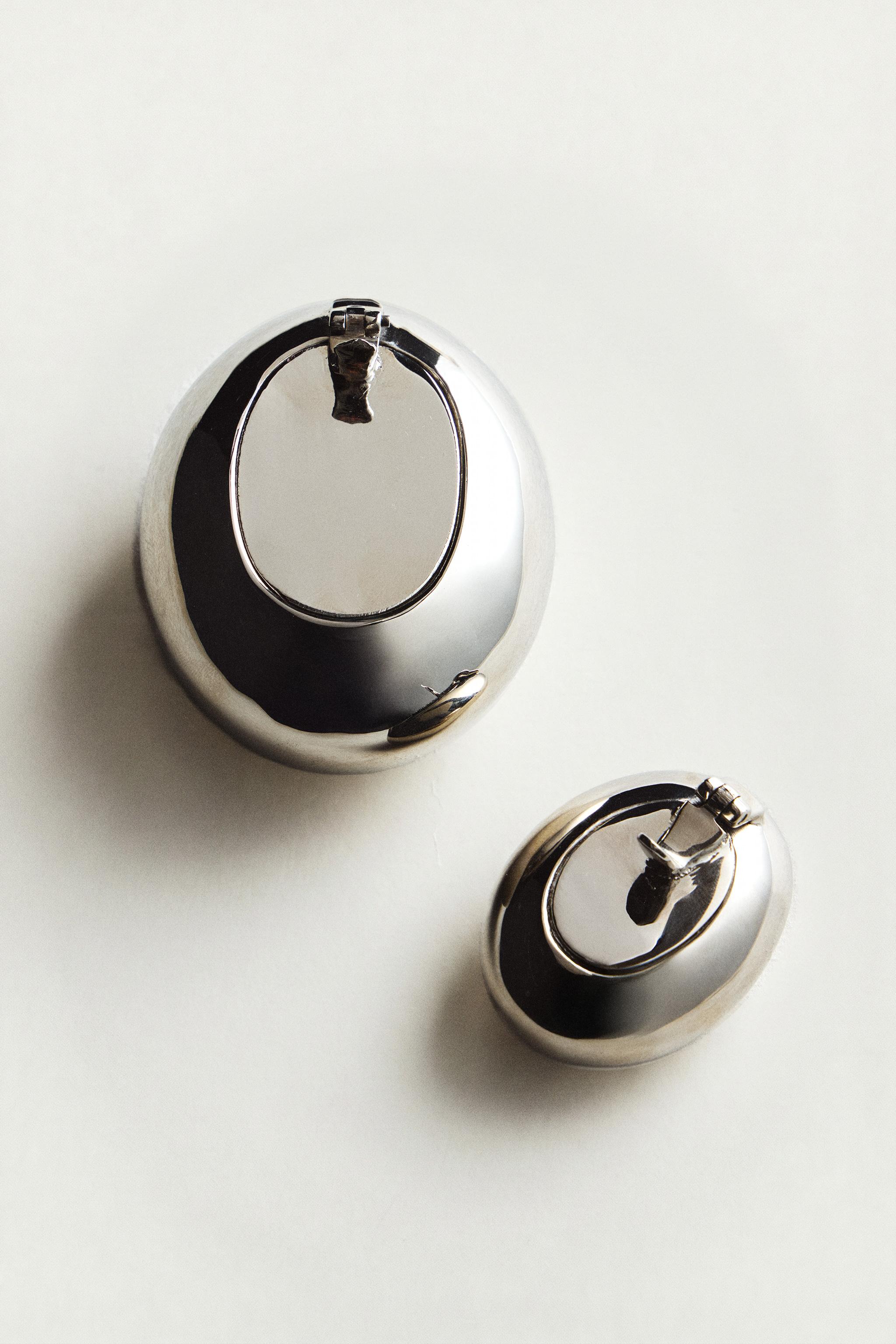 CHROME ASHTRAY