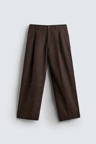 PANTALÓN BOTONATO PLIEGUES - Marrón de Zara