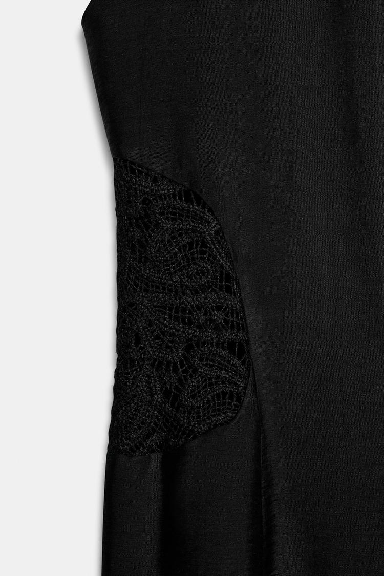 Vestido midi con cintura contrastante 4