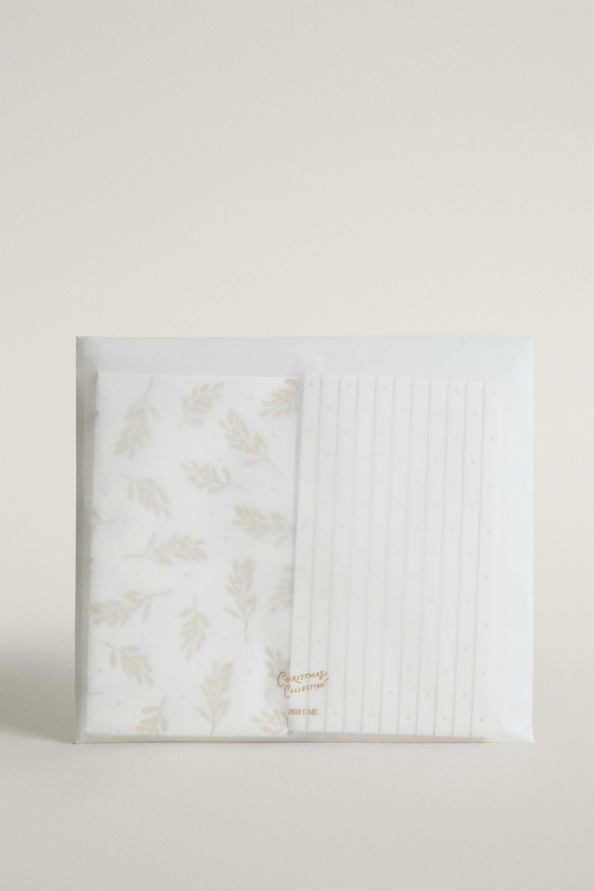LEAF AND STRIPE PAPER NAPKINS (PACK OF 30)