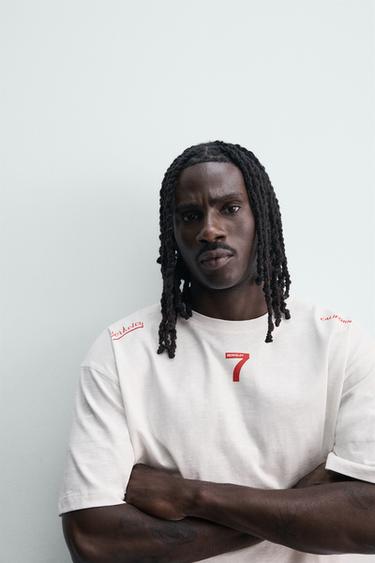 T-SHIRT À IMPRIMÉS DÉLAVÉS - Blanc de Zara - Image 4