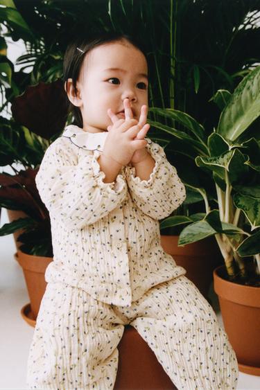 BAGGY TROUSERS WITH FLORAL TEXTURE - Ecru by Zara