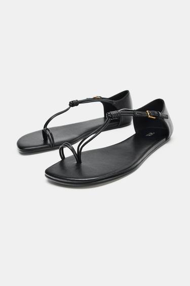 FLAT TOE-RING SANDALS - Black by Zara - Image 2