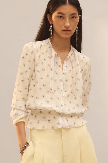 PRINTED BLOUSE WITH TIES LIMITED EDITION - Printed by Zara