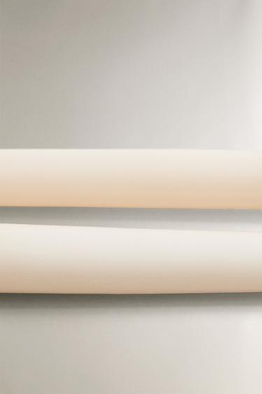 BOUGIES DÉCORATIVES CHANDELIER (ENSEMBLE DE 2) I COLIN KING - Crème de Zara - Image 3