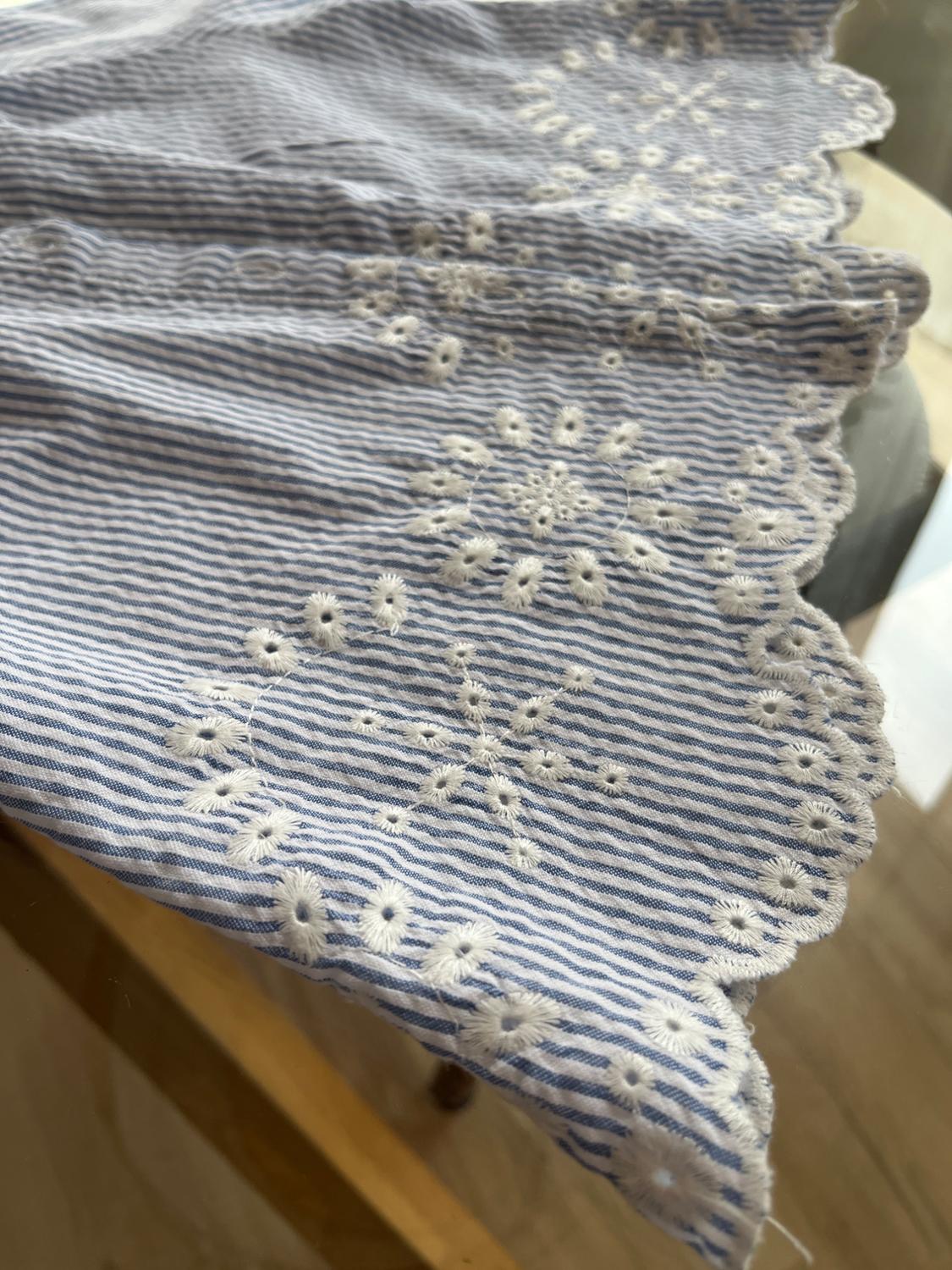 STRIPED SHIRT WITH SCHIFFLI EMBROIDERY - Image 2