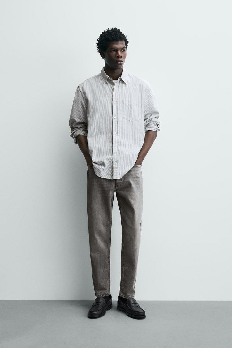 SLIM TAPERED FIT JEAN