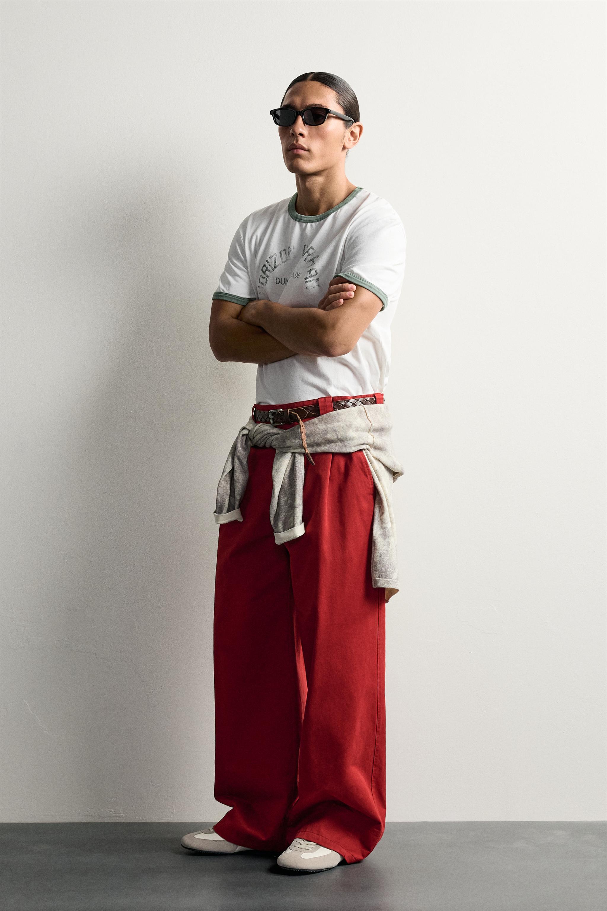 RINGER CONTRAST RIB TEXT T-SHIRT