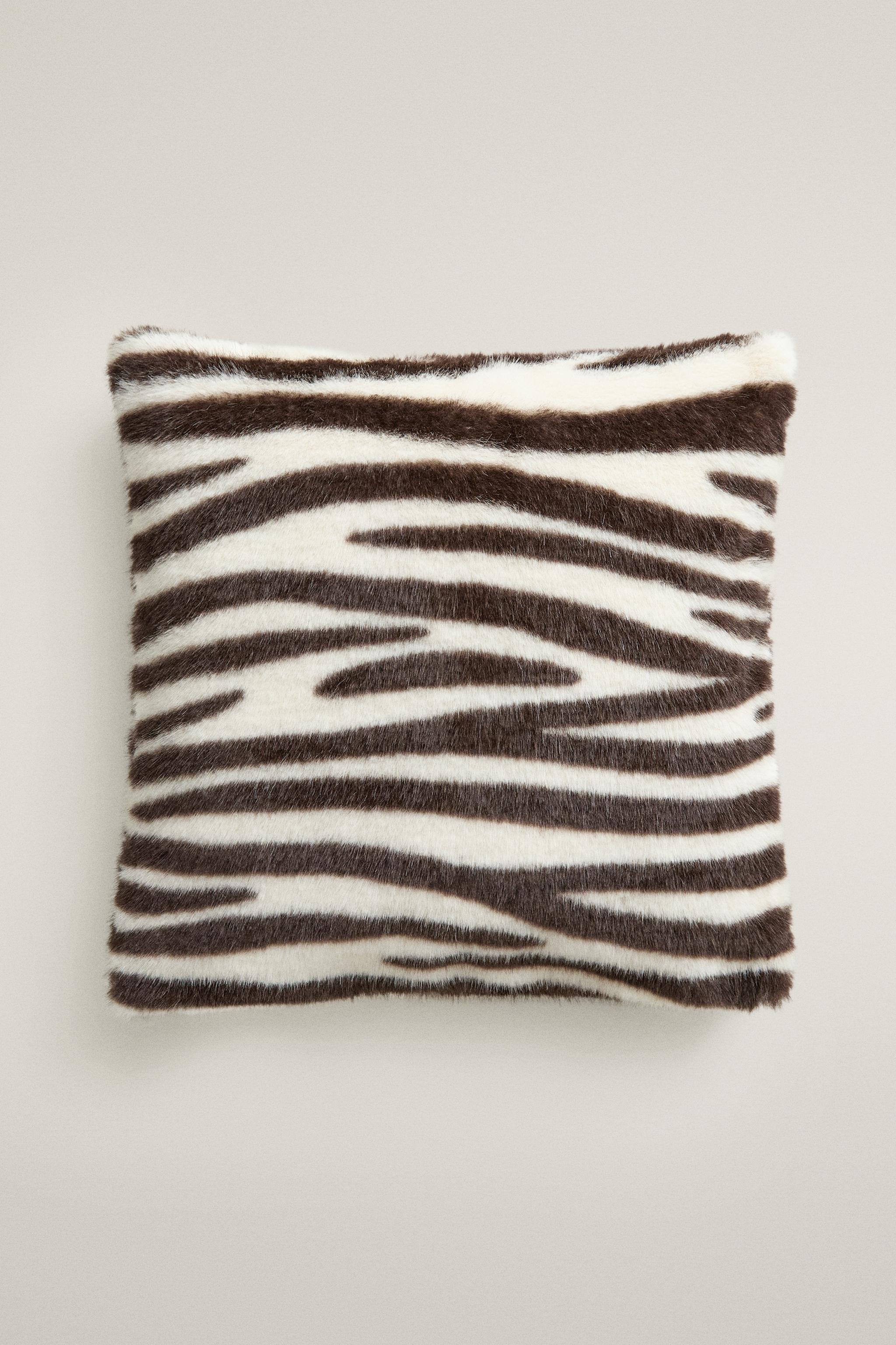 HOUSSE DE COUSSIN FOURRURE ZÈBRE