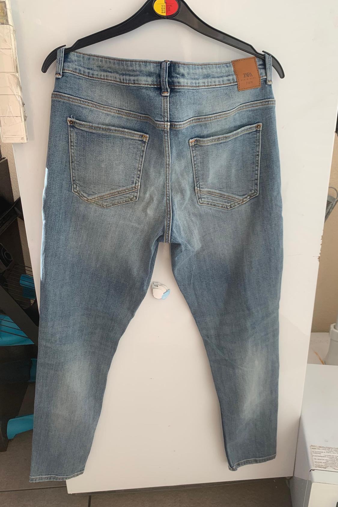 Z1975 RIPPED SKINNY JEANS - Image 4