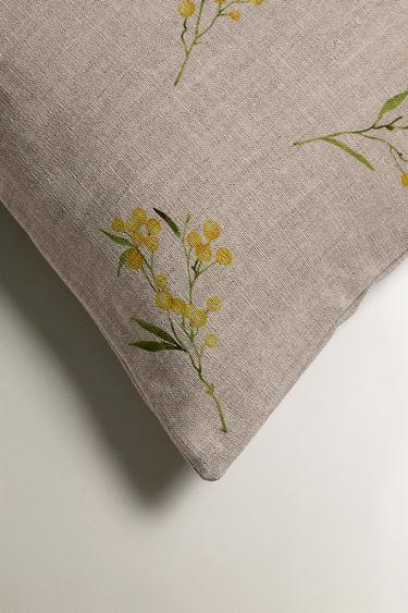 HOUSSE DE COUSSIN IMPRIMÉ MIMOSA - Beige clair de Zara - Image 1