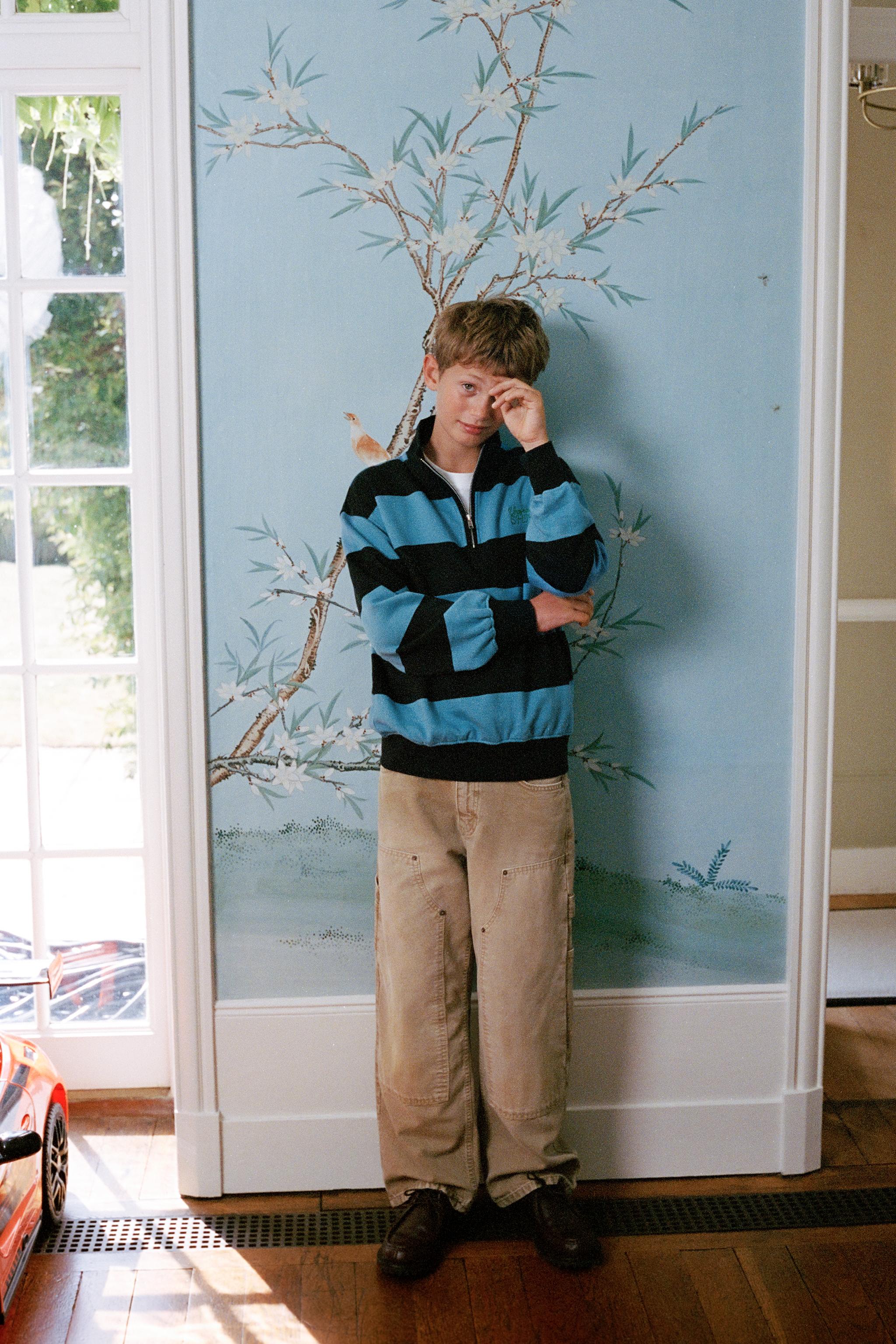 STRIPED EMBROIDERED TEXT SWEATSHIRT — Blue