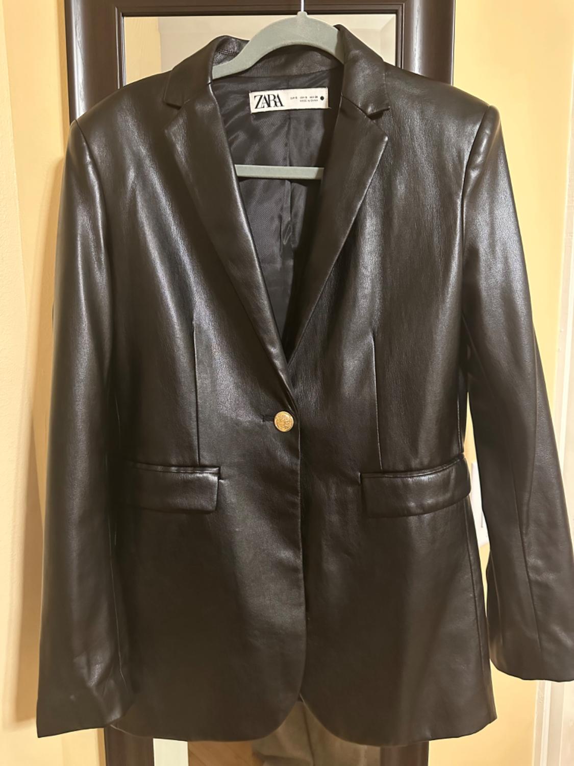 FAUX LEATHER BLAZER - Image 2