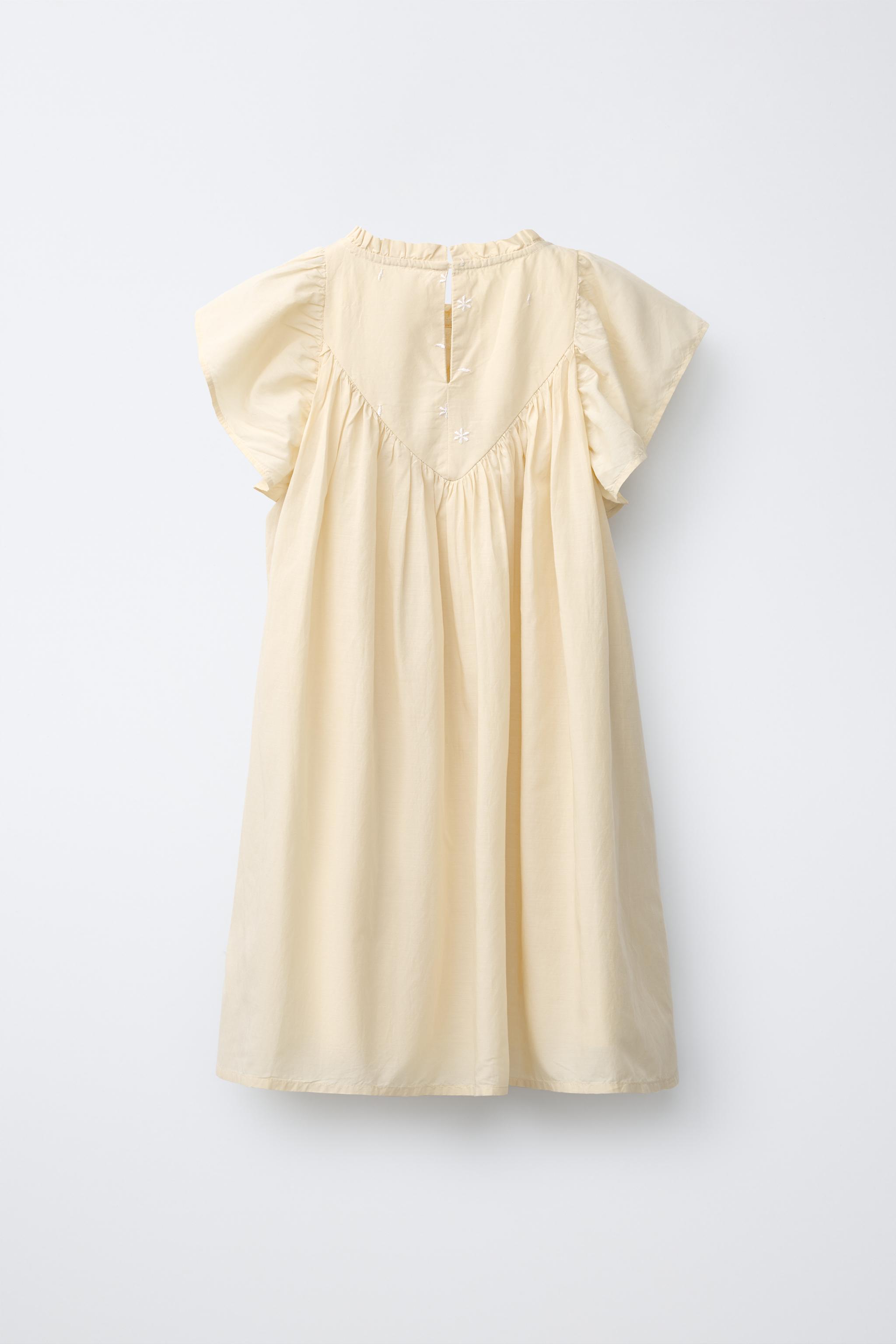 ROBE BRODÉE FANTAISIE