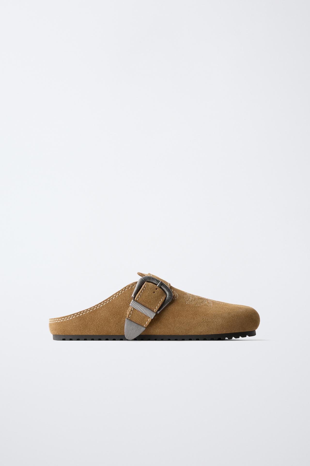 LEATHER BUCKLE CLOGS — Brown