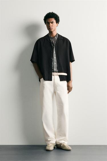 CAMISA REGULAR FIT FLUIDA - Negro de Zara