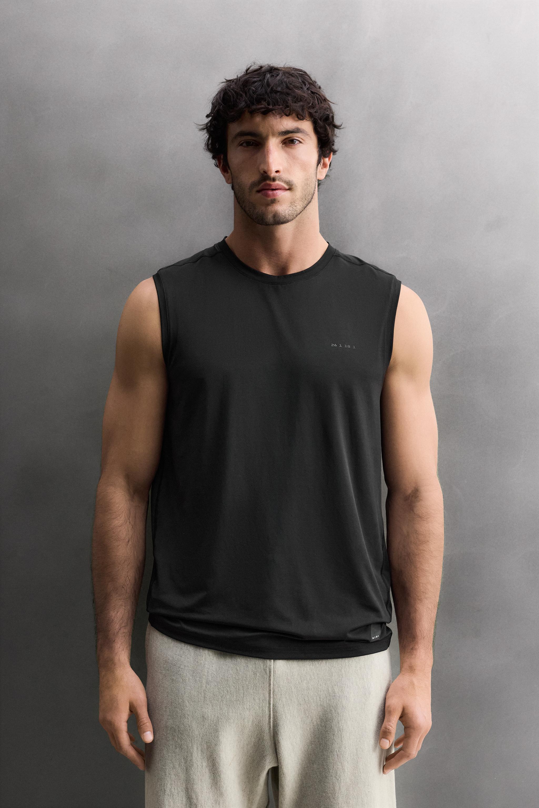 BASIC TECHNICAL TANK TOP — Black
