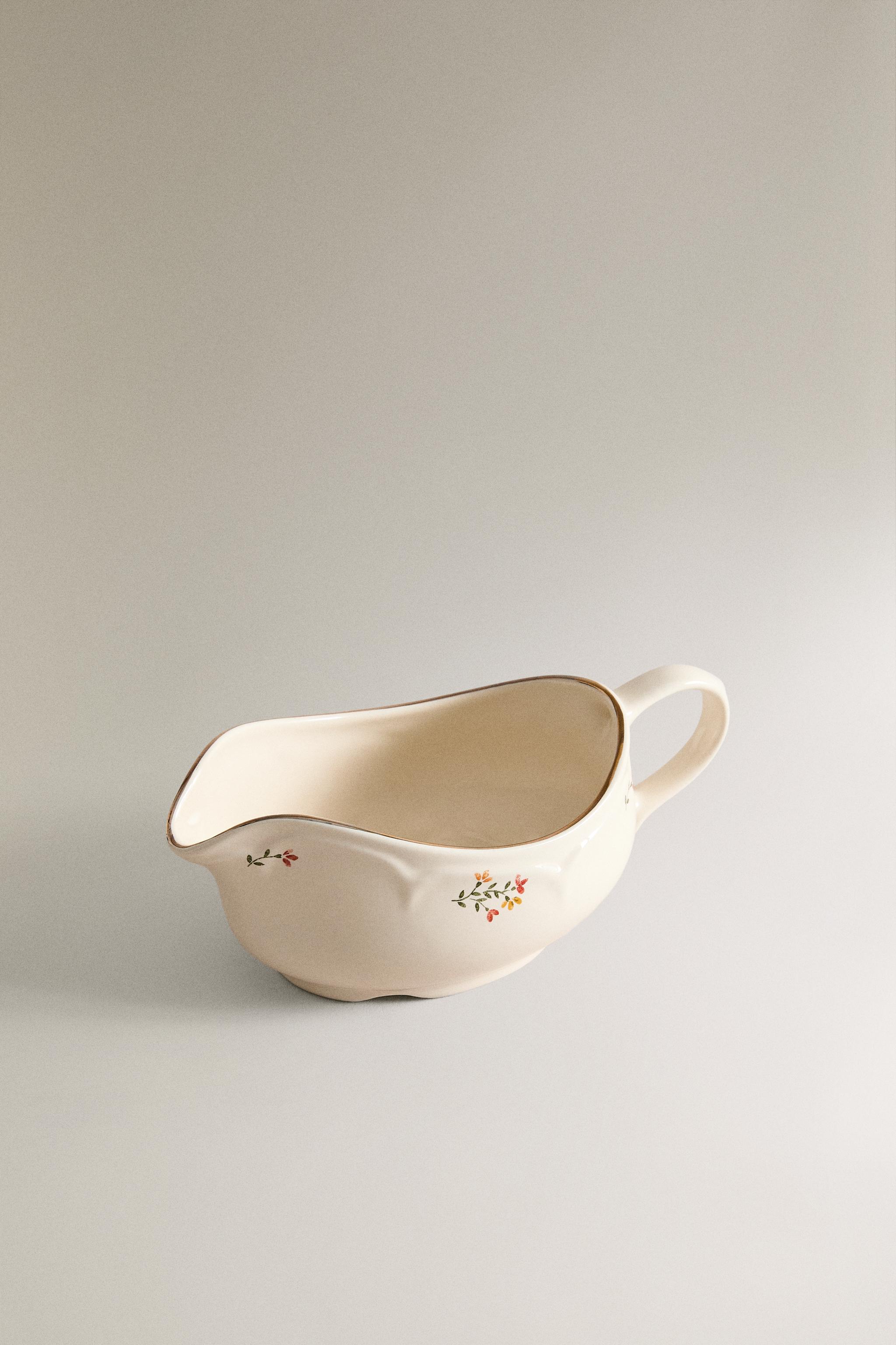 FLORAL PORCELAIN GRAVY BOAT — Cream
