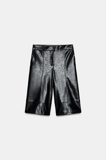LONG FAUX LEATHER BERMUDA SHORTS - Black by Zara