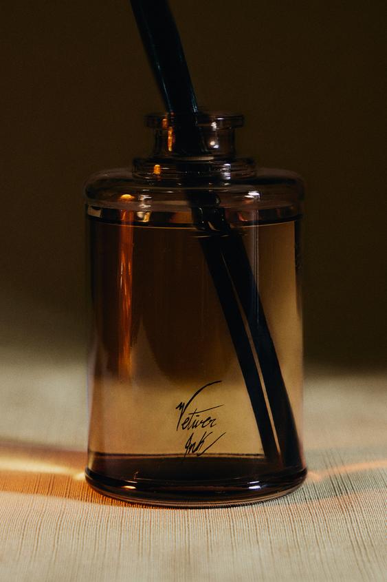 (185 ML) GEURSTOKJES VETIVER INK - MOS van Zara - Afbeelding 0